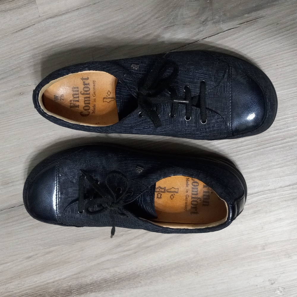 Finn Comfort Women's shoes size UK W 7 1/2 US 9.5